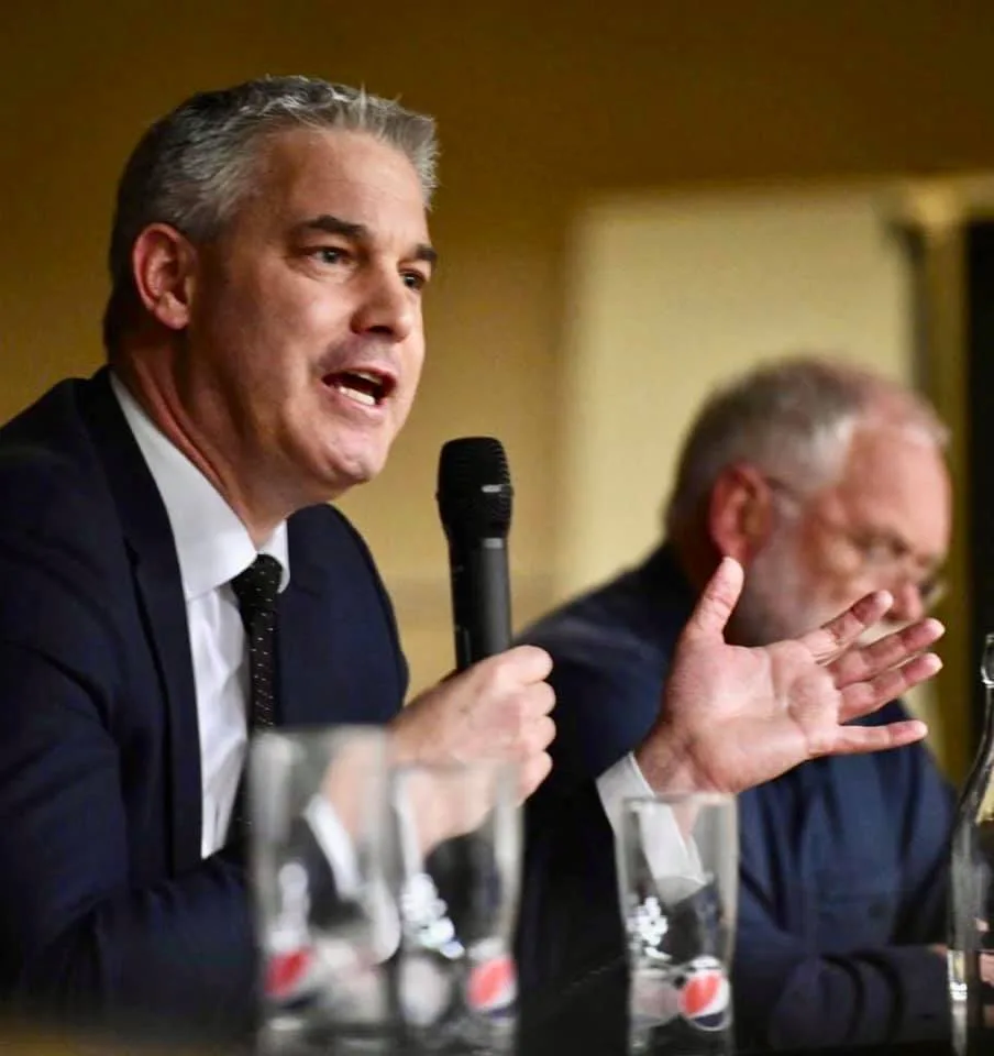 MP Steve Barclay addresses a public meeting to raise awareness and opposition to the incinerator