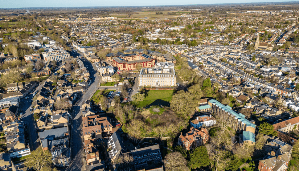 Prospective buyers are advised that Shire Hall site lies within the planning jurisdiction of Cambridge City Council and any proposals will need to have regard to conservation