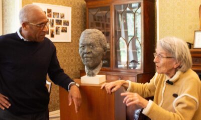 Homerton Principal Lord Simon Woolley hosted a reception to mark the donation of a bust of the late, great Nelson Mandela. The art was made by Homerton alum Jo Standeven, who watched Mandela's daughter, Dr Makaziwe "Maki" Mandela-Amuah, express her appreciation.